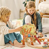 TREE HOUSE PLAY WORLD