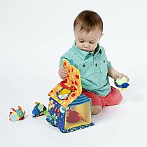 PUT & PEEK BIRDHOUSE