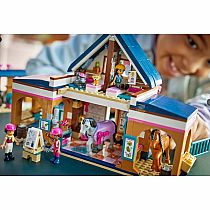 LEGO HORSE STABLE/RIDING ACADEMY