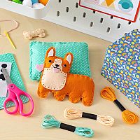 PETIT COLLAGE POCKET PET DOG