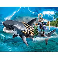 PM GIANT SHARK WITH PIRATE