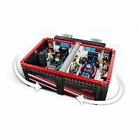 LEGO F1® Garage & Mercedes-AMG & Alpine Cars