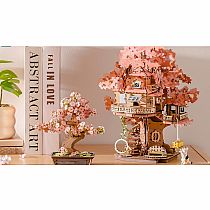 DIY SKURA TREE HOUSE