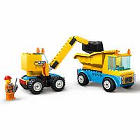LEGO CONSTRUCTION TRUCK WRECK
