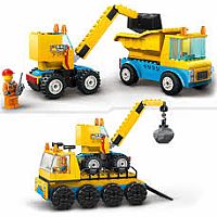 LEGO CONSTRUCTION TRUCK WRECK