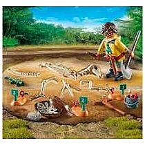 PM ARCHAEOL DIG W DINO SKELETO