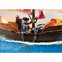 PM PIRATE SHIP