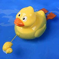 DUCK PULL STRING BATH TOY