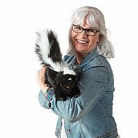 SKUNK HAND PUPPET