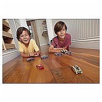 FLAT 2 FAST CARD RACERS